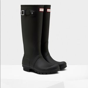 Hunter Original Tall Matte Black Rain Boots, 7